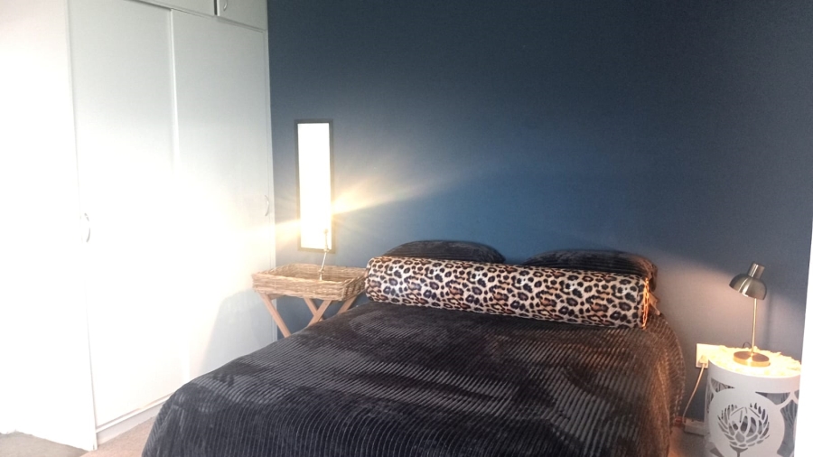 To Let 1 Bedroom Property for Rent in Vermont Western Cape